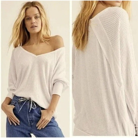 Free People Santa Clara Oversized V-neck Thermal Top White Sz M, NWT - Picture 1 of 12
